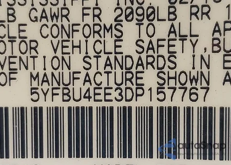 2013 Toyota Corolla Le z USA, uszkodzony, nr VIN 5YFBU4EE3DP157767